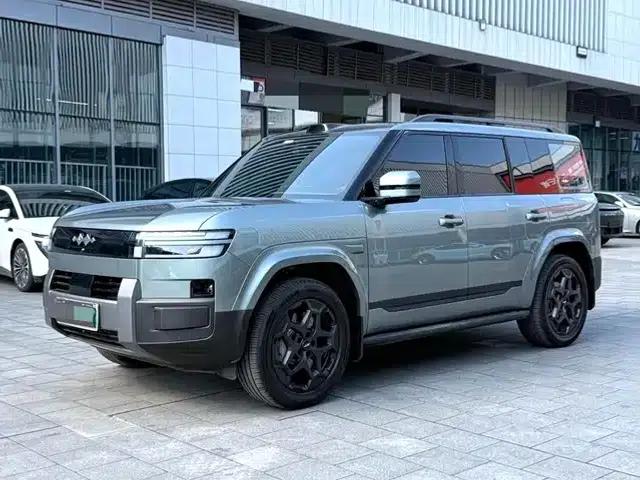 Titanium 7 2025 Model 190KM 4WD Ultra Edition
