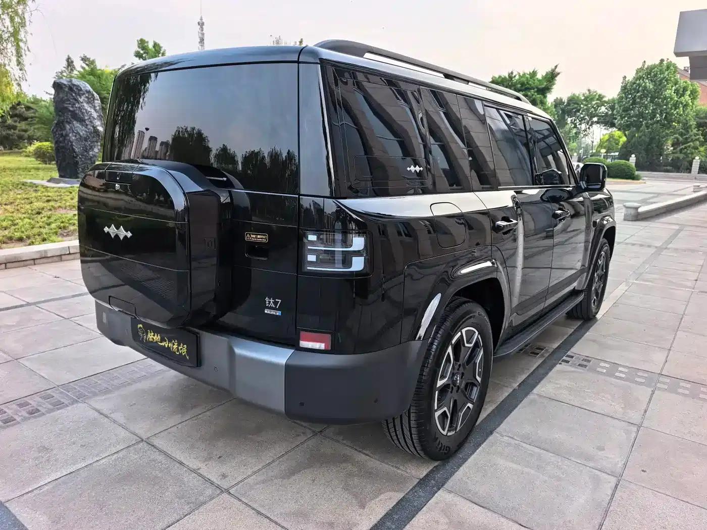 Titanium 7 2025 Model 200KM 2WD Max Edition — миниатюра 6