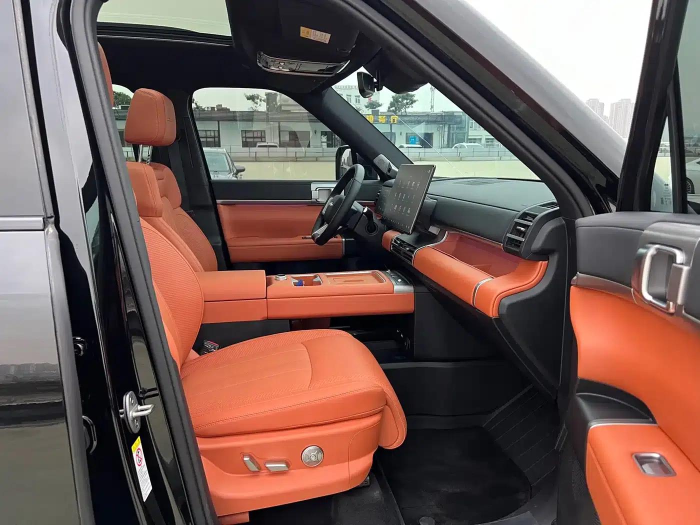 Titanium 7 2025 190KM AWD Max Edition — миниатюра 17