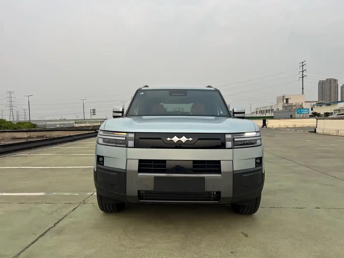 Titanium 7 2025 135KM 2WD Pro Edition — миниатюра 2