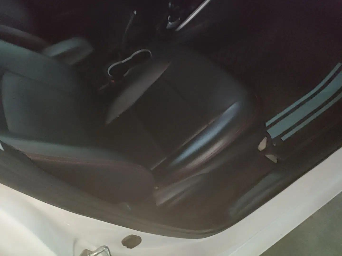 Toyota Levin Hybrid E+ 2019 1.8L PH GS E-CVT Elite Edition — миниатюра 23
