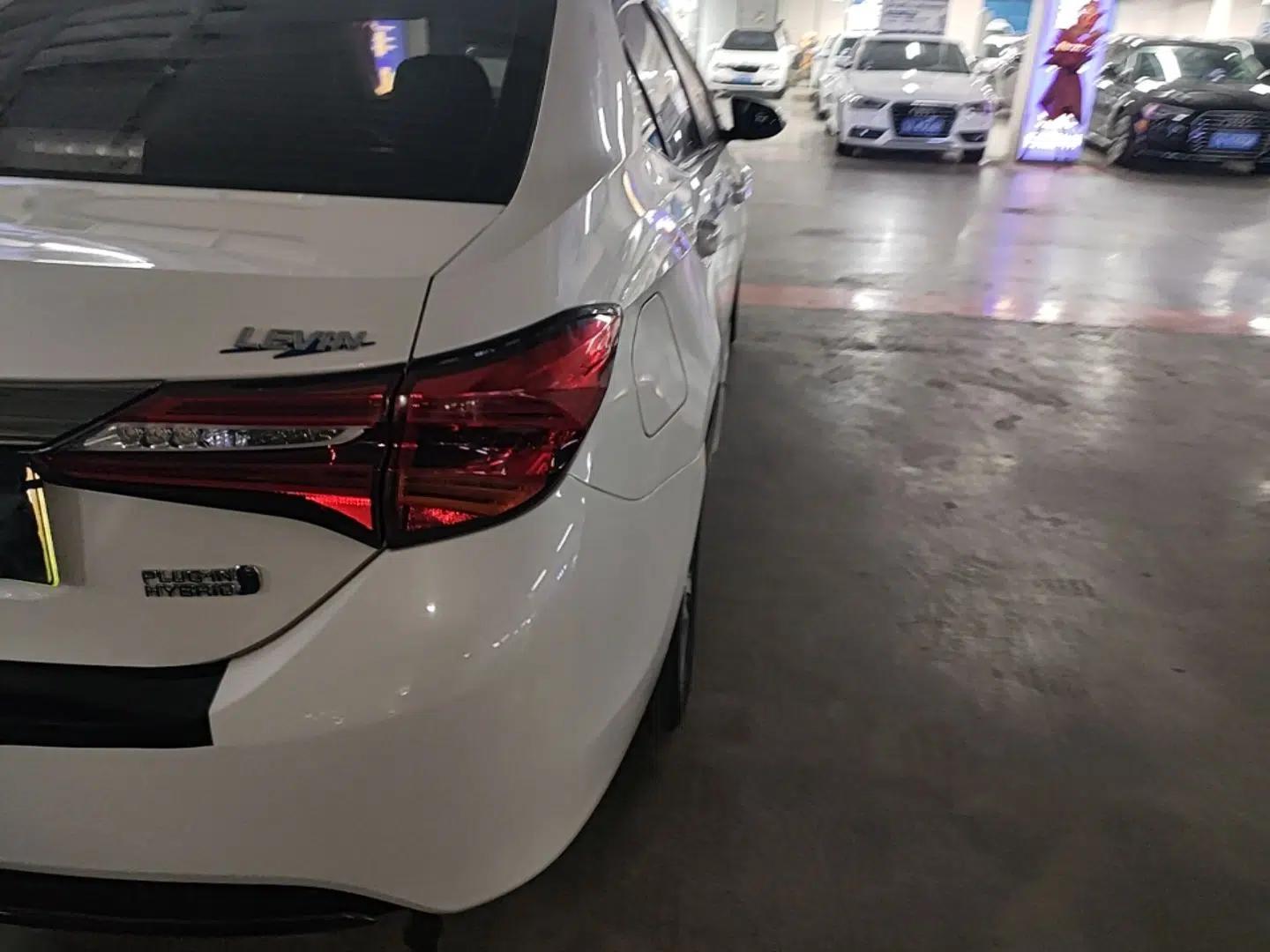 Toyota Levin Hybrid E+ 2019 1.8L PH GS E-CVT Elite Edition — миниатюра 7