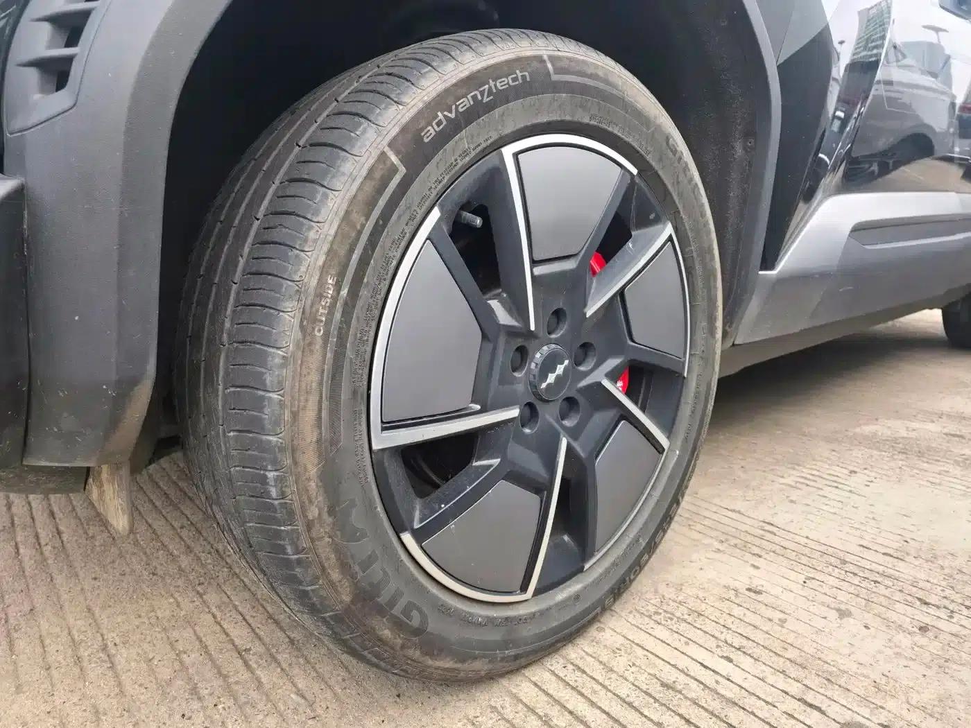 Titanium 3 2025 501KM AWD Max Edition — миниатюра 14