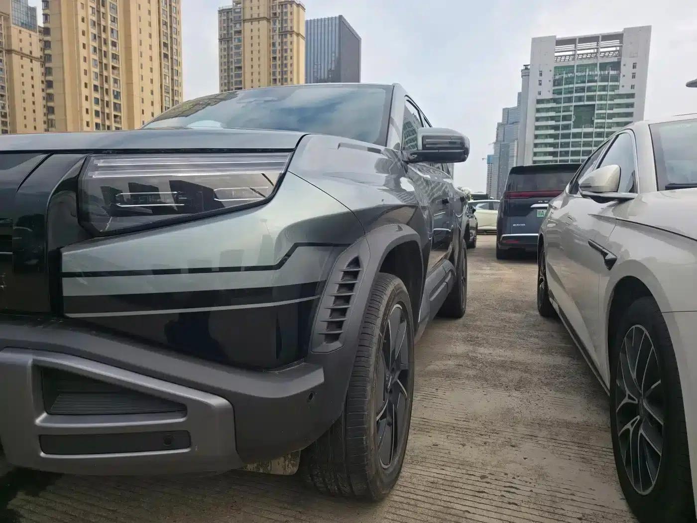 Titanium 3 2025 501KM AWD Max Edition — миниатюра 4