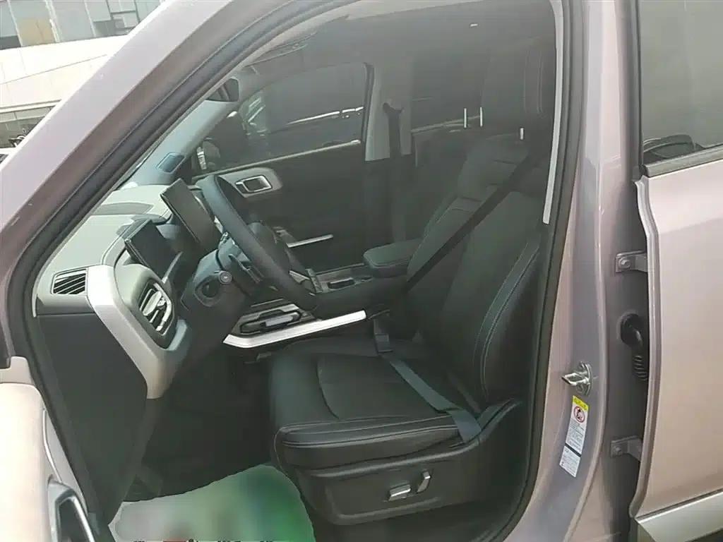 Titanium 3 2025 Model 501KM Rear-Wheel Drive Ultra Edition — миниатюра 15