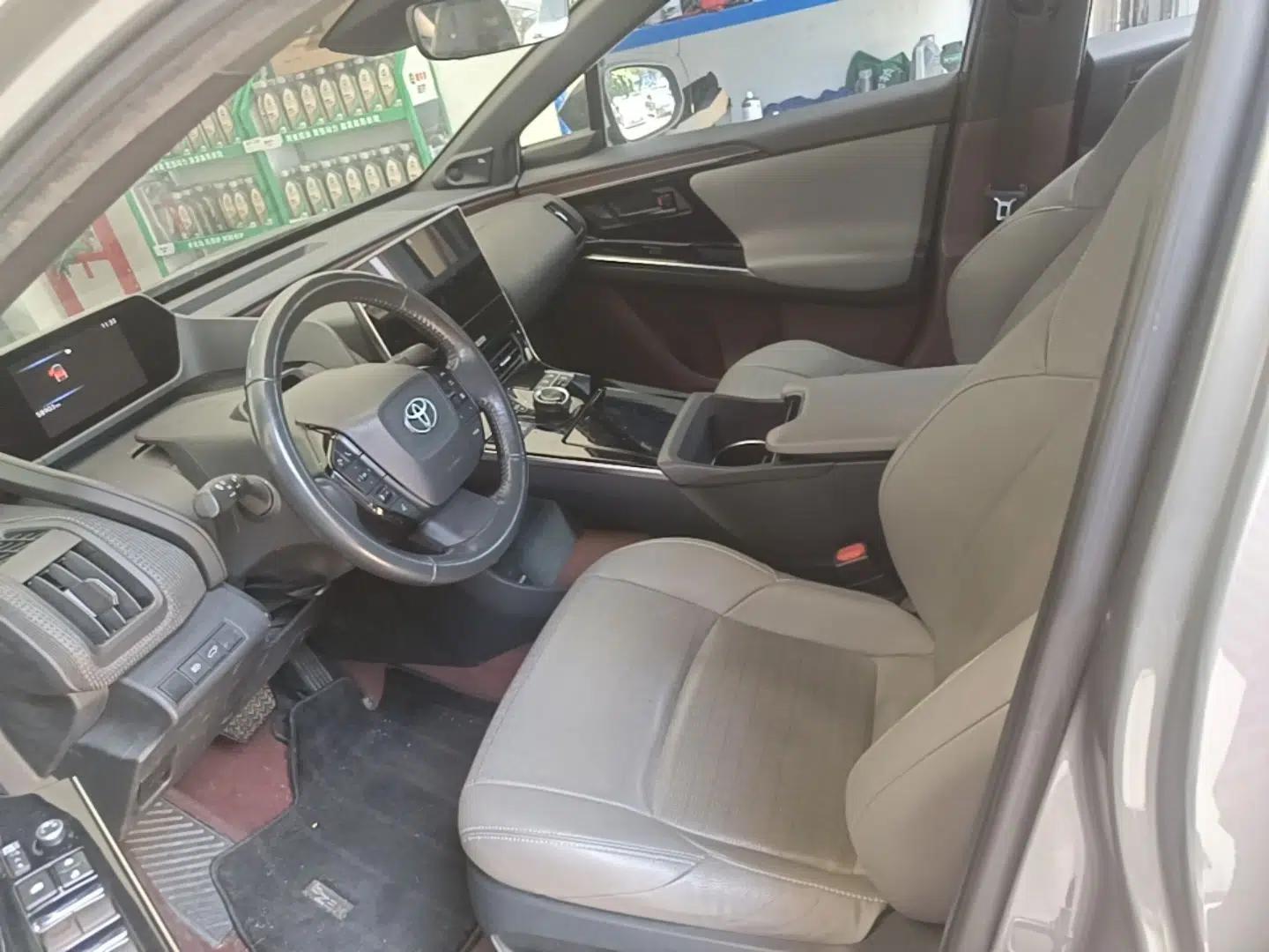 Toyota GAC bZ4X 2022 X-MODE Four-Wheel Drive Ultra — миниатюра 18