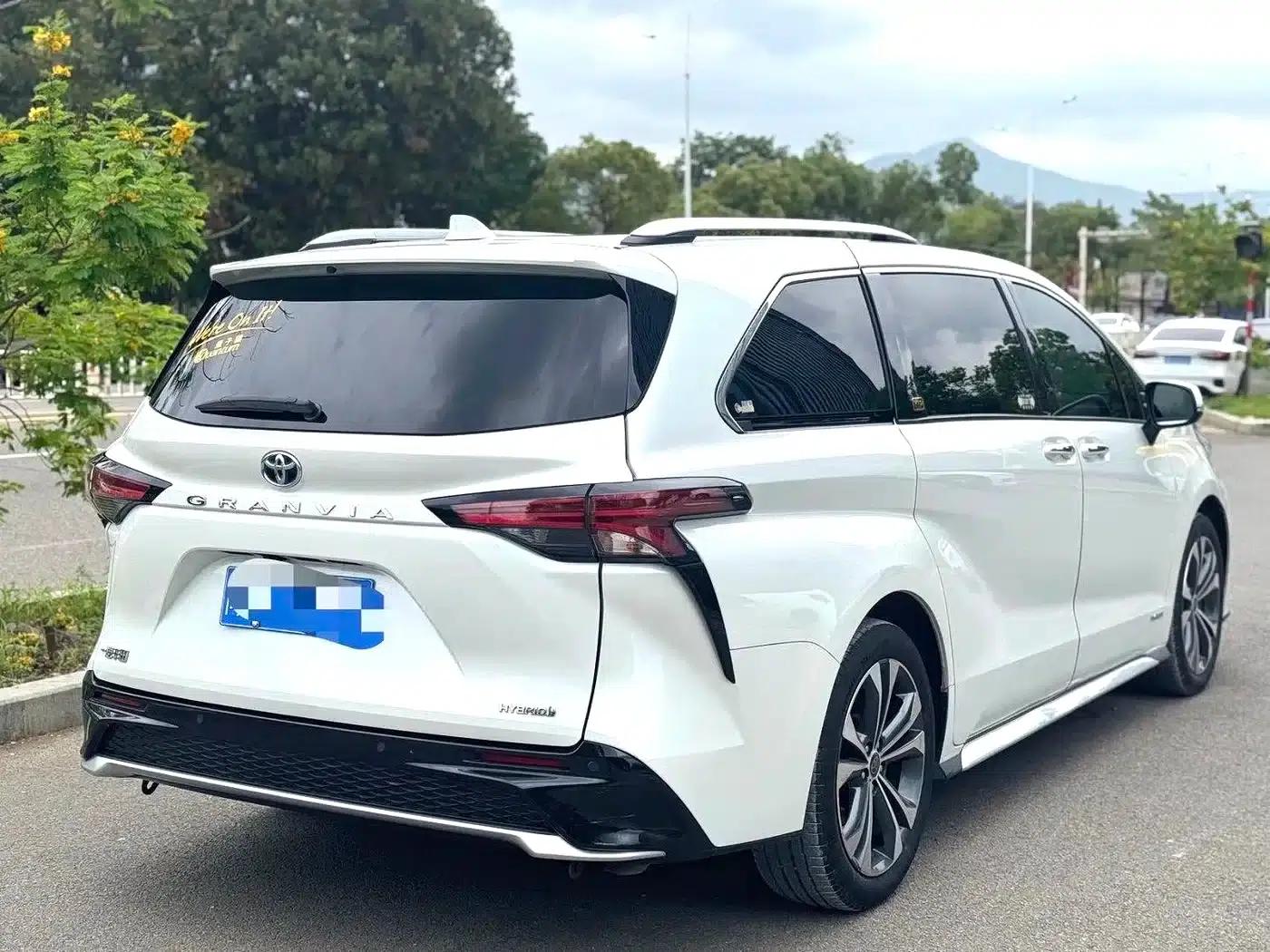 2024 Grevia 2.5L Hybrid Flagship ULTRA Edition — миниатюра 6