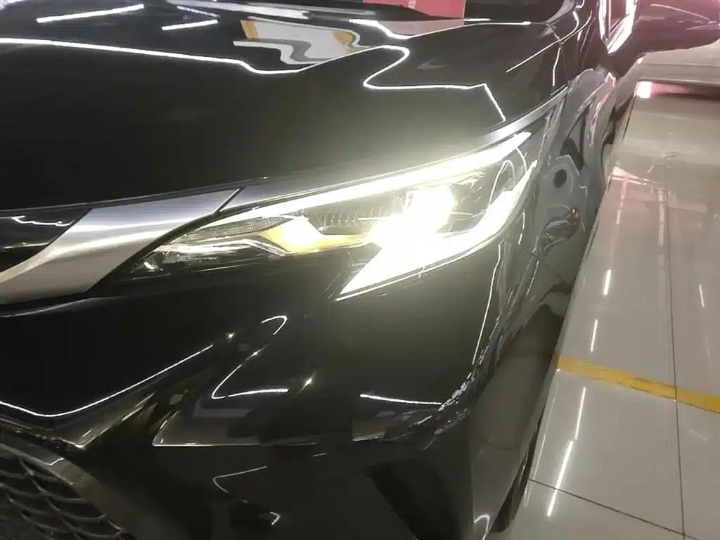 2023 Grevia 2.5L Hybrid Premium Plus Edition — миниатюра 24