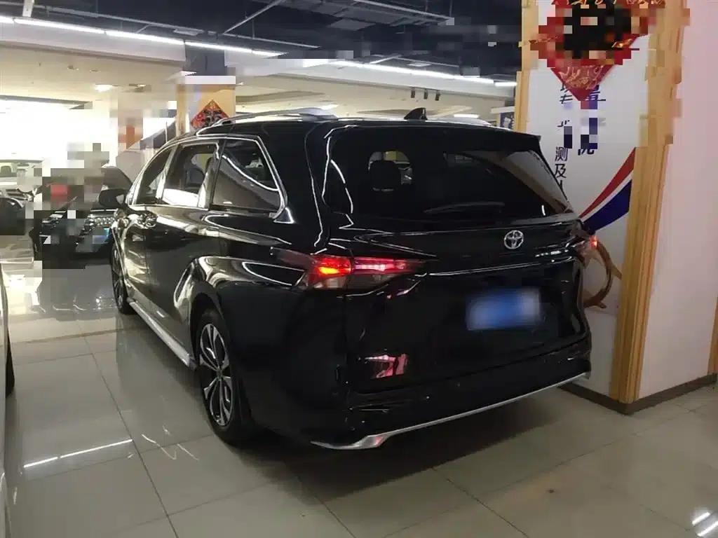 2023 Grevia 2.5L Hybrid Premium Plus Edition — миниатюра 5