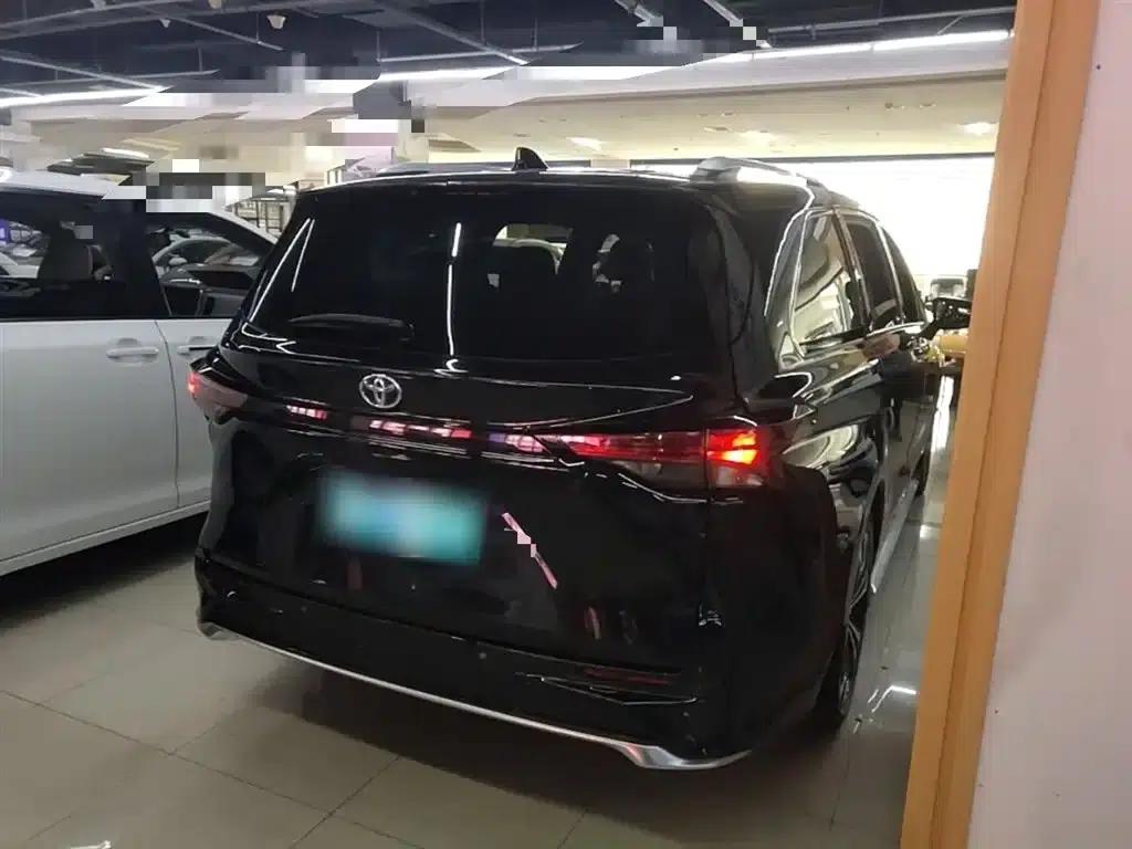 2023 Grevia 2.5L Hybrid Premium Plus Edition — миниатюра 7