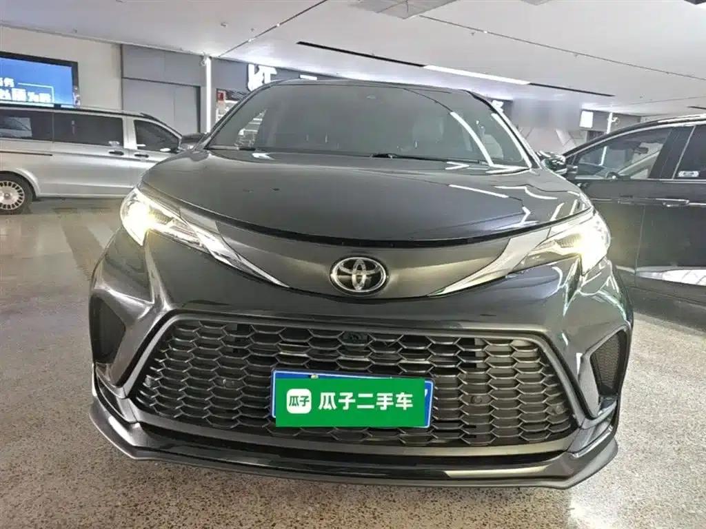 2024 Grevia 2.5L Hybrid Comfort Edition — миниатюра 3