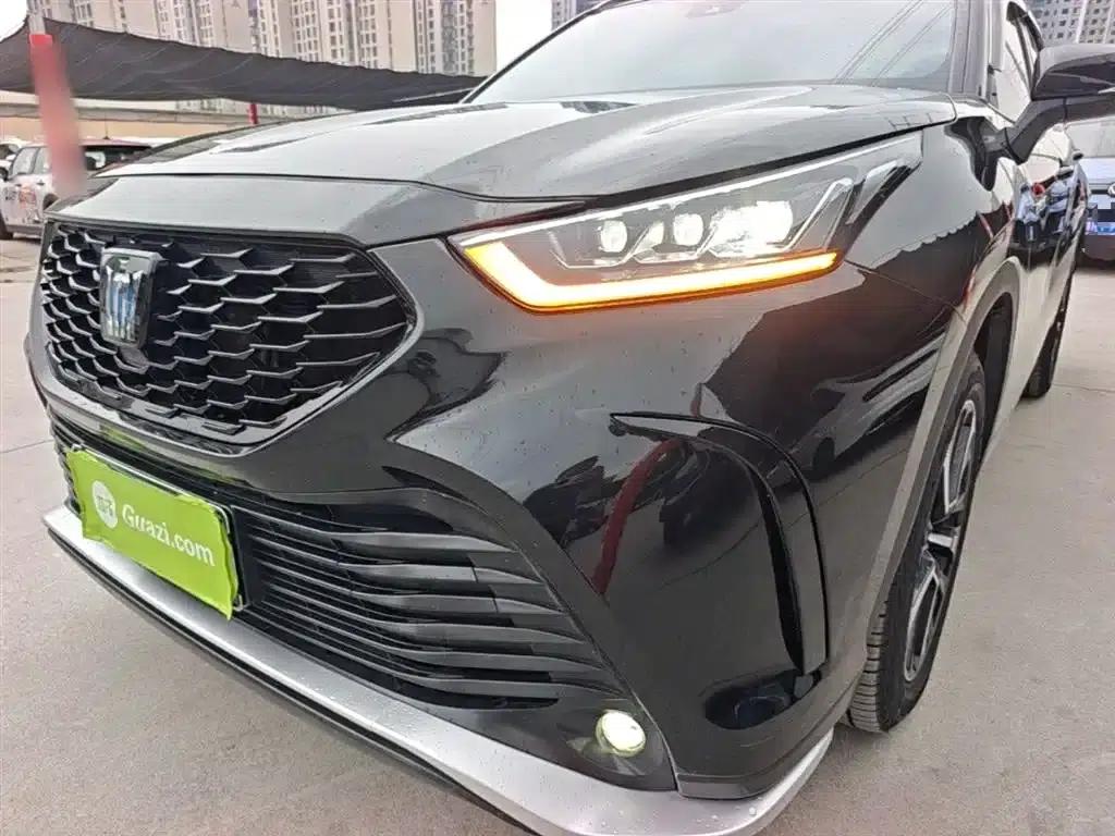 Crown Land Cruiser 2022 2.5L HEV 4WD Luxury Edition — миниатюра 23