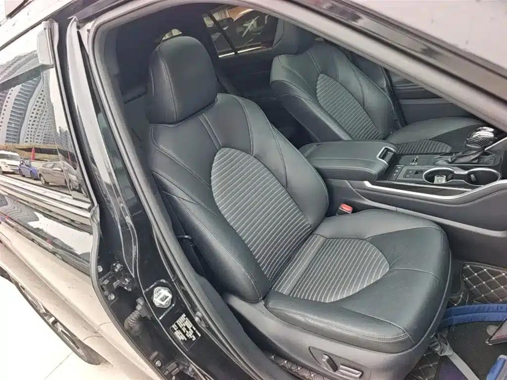 Crown Land Cruiser 2022 2.5L HEV 4WD Luxury Edition — миниатюра 24