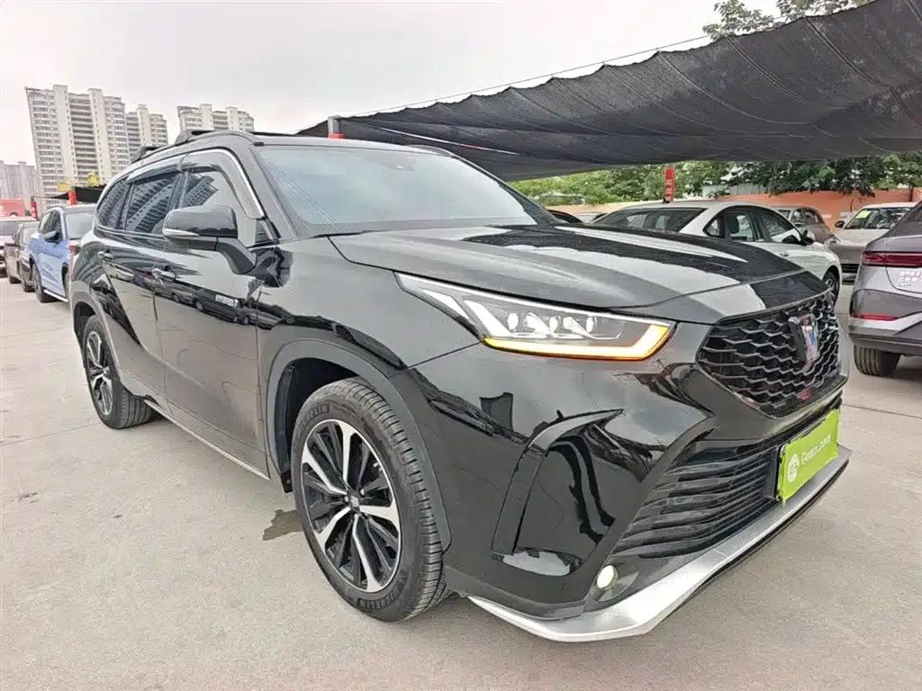 Crown Land Cruiser 2022 2.5L HEV 4WD Luxury Edition — миниатюра 4