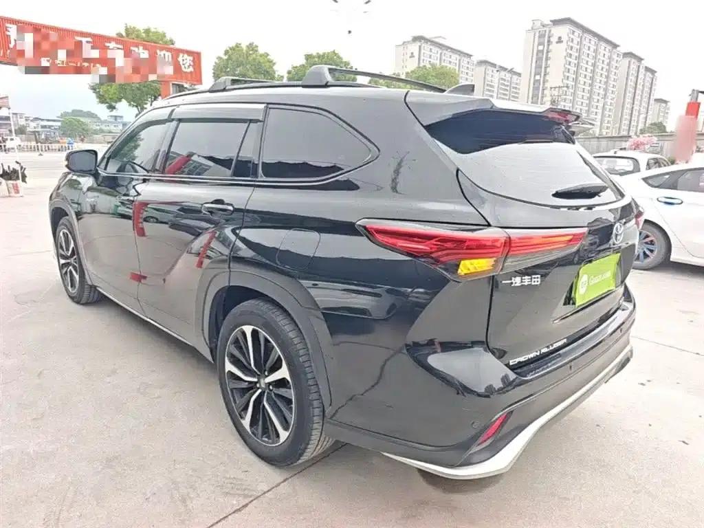Crown Land Cruiser 2022 2.5L HEV 4WD Luxury Edition — миниатюра 5