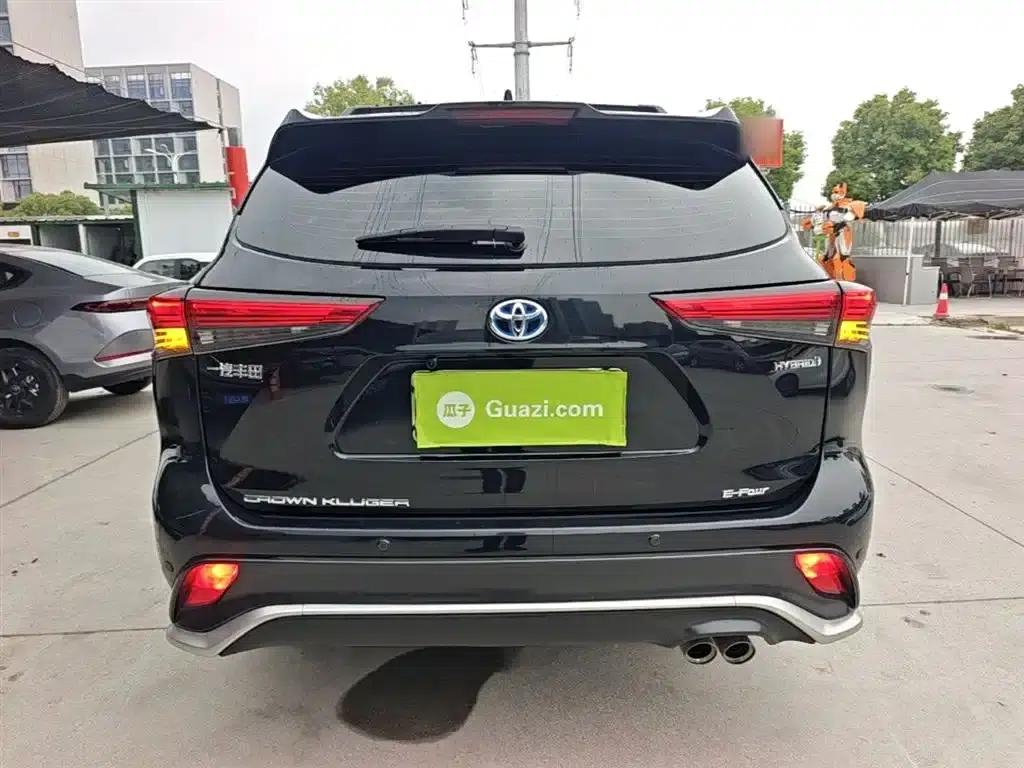 Crown Land Cruiser 2022 2.5L HEV 4WD Luxury Edition — миниатюра 6