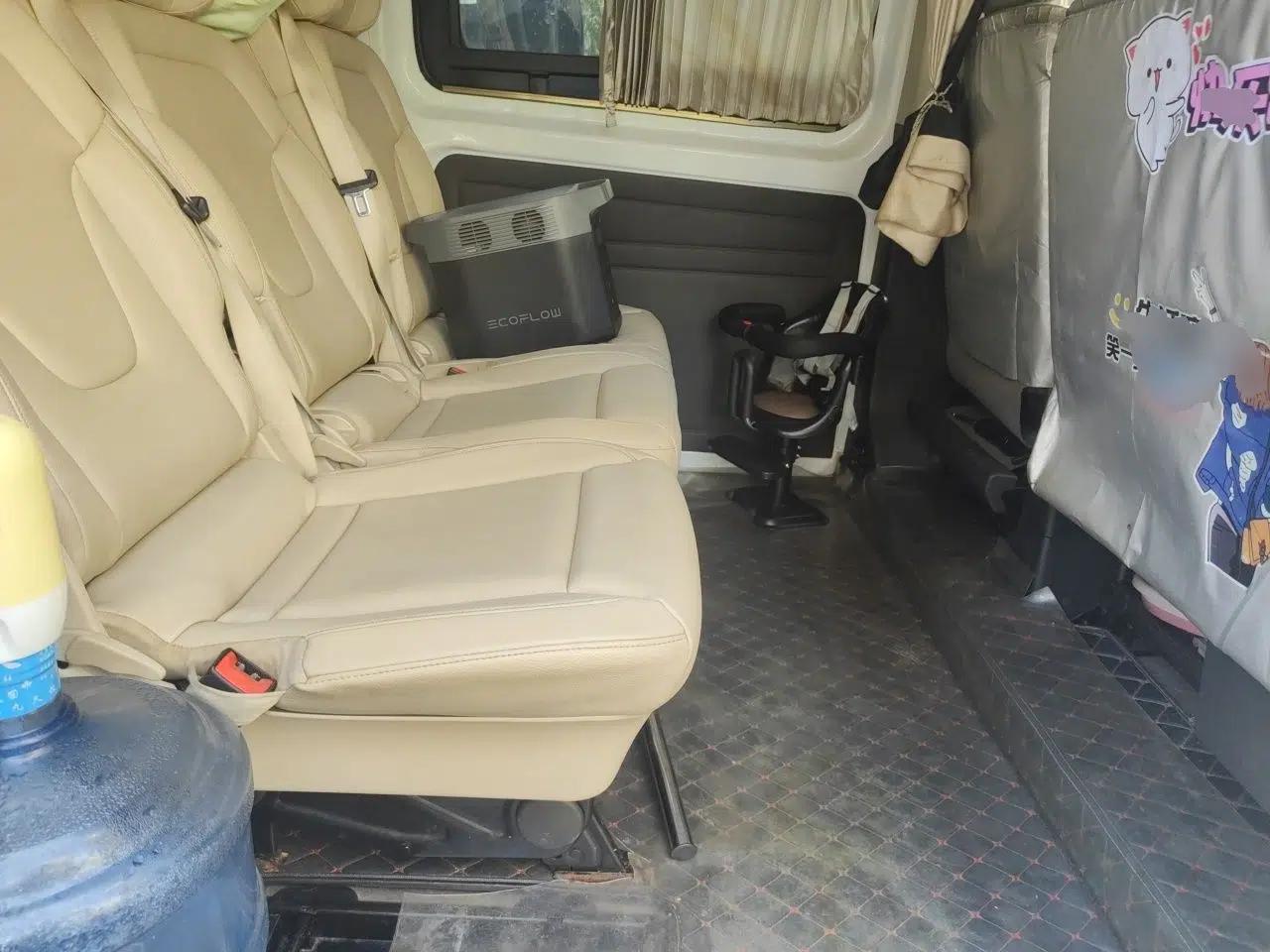 Ford Transit 2019 2.0T Diesel Multi-Purpose Commercial Vehicle Mid-Drive Mid-Roof 6-Seater China VI Standard — миниатюра 18
