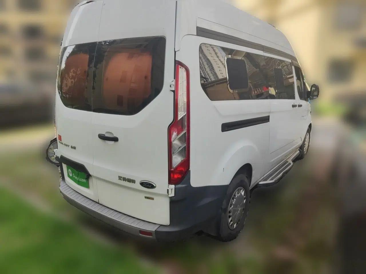 Ford Transit 2019 2.0T Diesel Multi-Purpose Commercial Vehicle Mid-Drive Mid-Roof 6-Seater China VI Standard — миниатюра 6