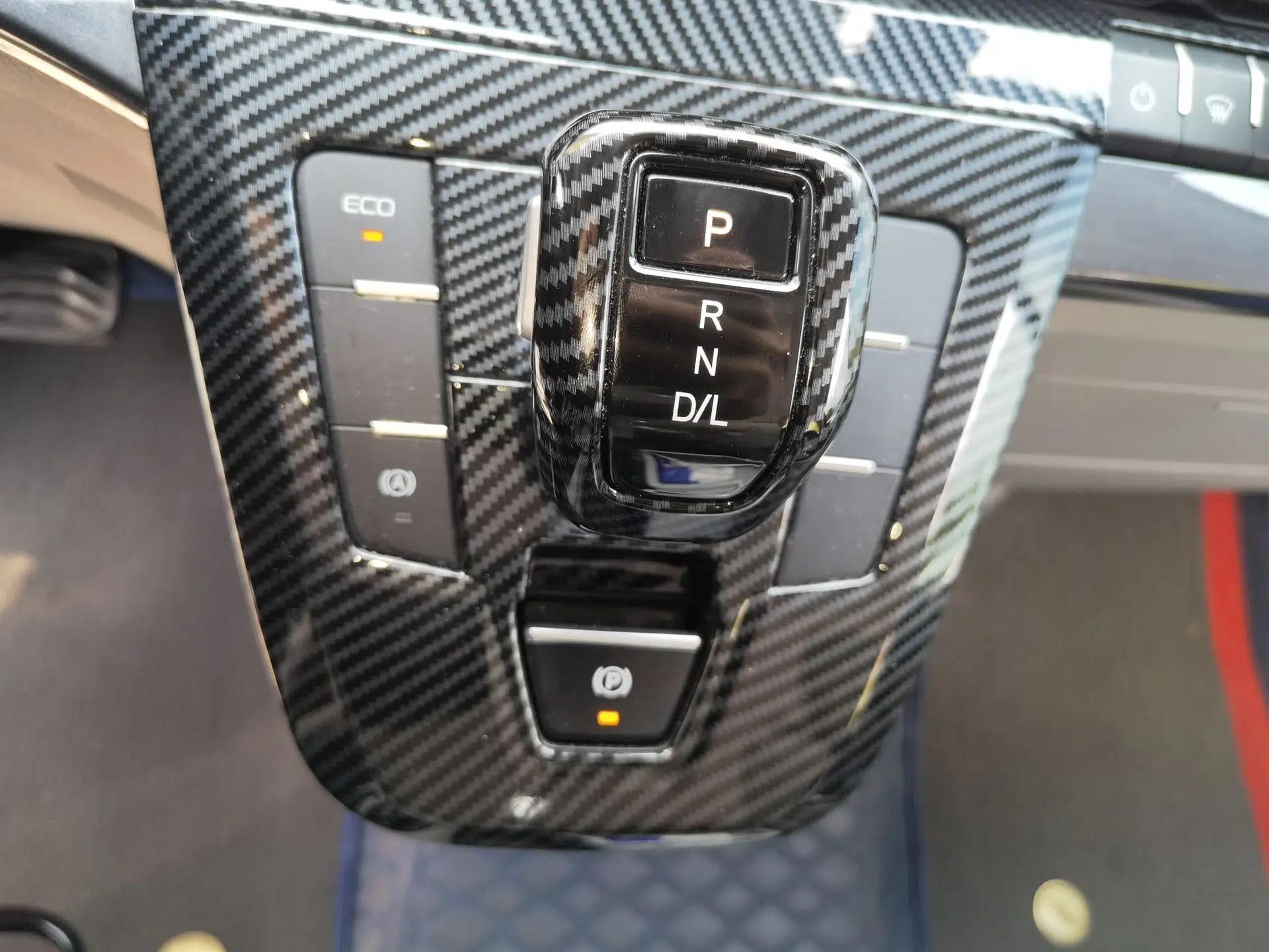 Ford Transit 2023 2.0T Gasoline Automatic Business & Travel Model Mid-axle Low-roof Design 7/8/9-Seater — миниатюра 15