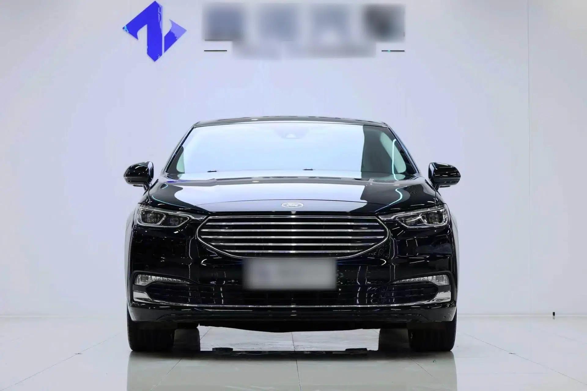 Ford Taurus 2019 EcoBoost 245 Premium Edition — миниатюра 2