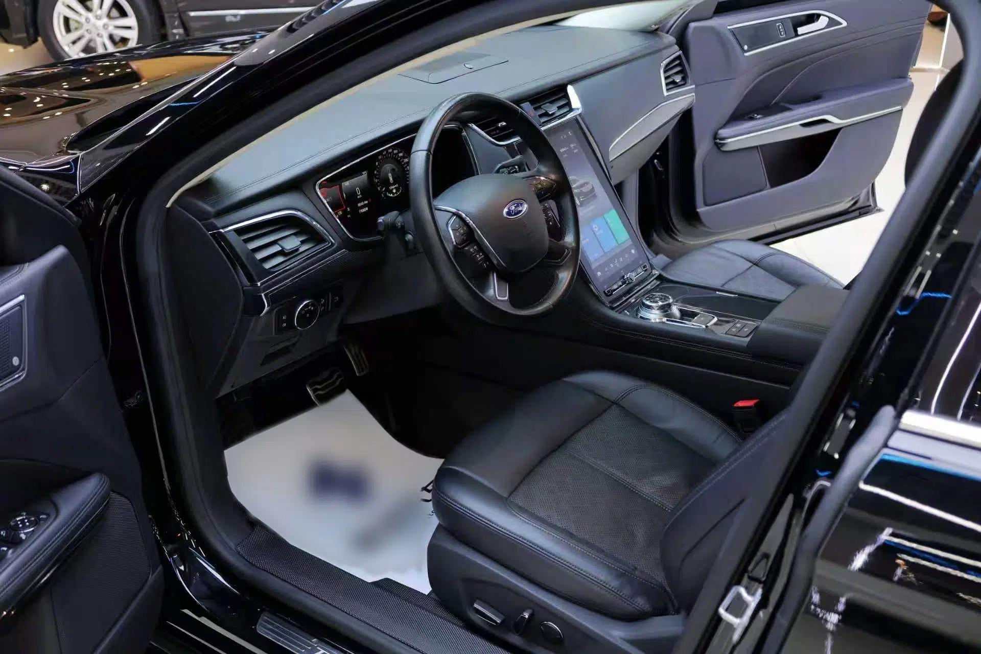 Ford Taurus 2019 EcoBoost 245 Premium Edition — миниатюра 23