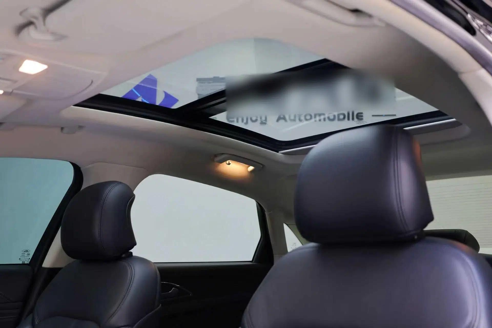 Ford Taurus 2019 EcoBoost 245 Premium Edition — миниатюра 30
