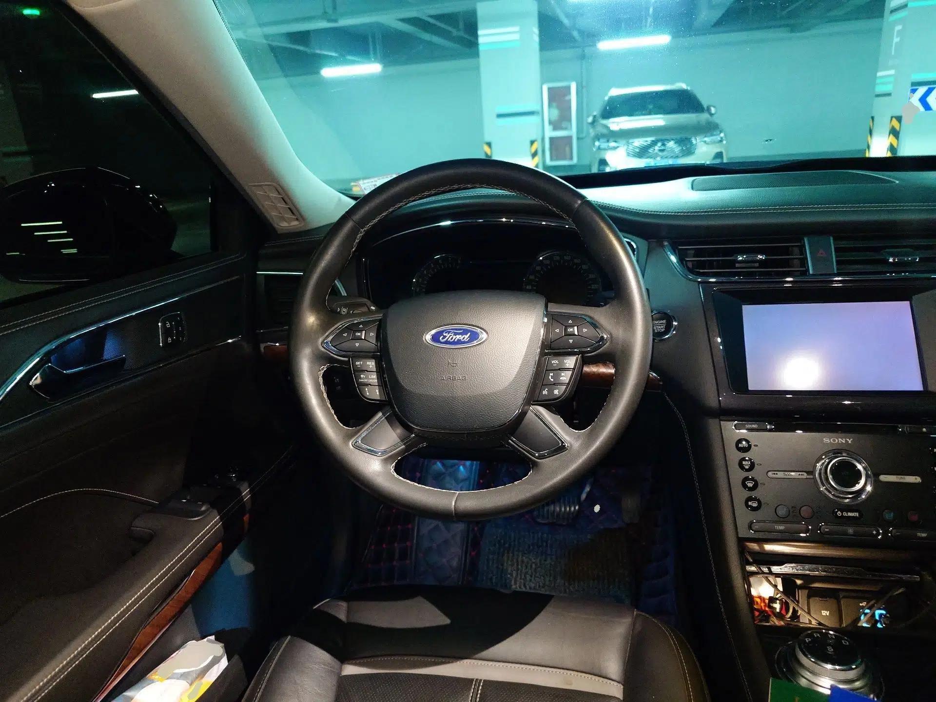 Ford Taurus 2017 EcoBoost 245 Flagship Model — миниатюра 11