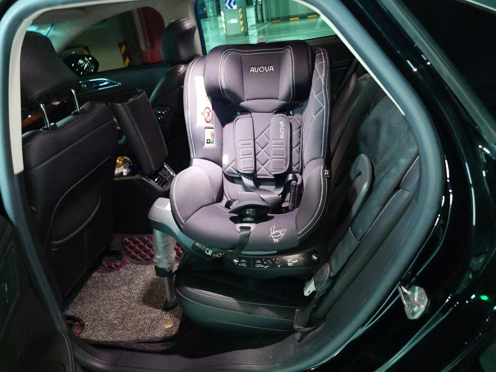 Ford Taurus 2017 EcoBoost 245 Flagship Model — миниатюра 18