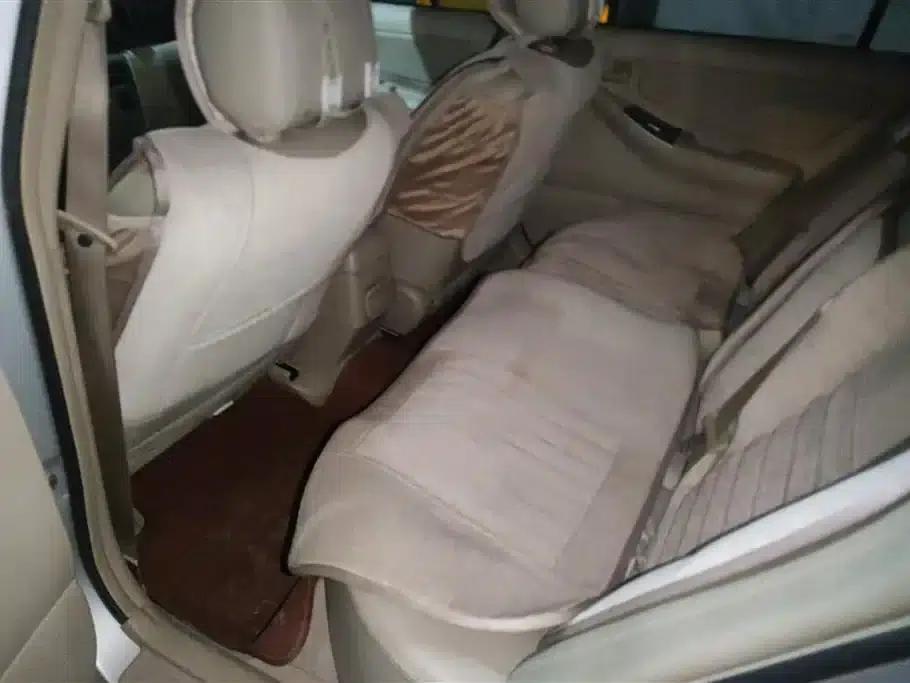 2013 Corolla 1.6L Manual Deluxe Edition — миниатюра 11