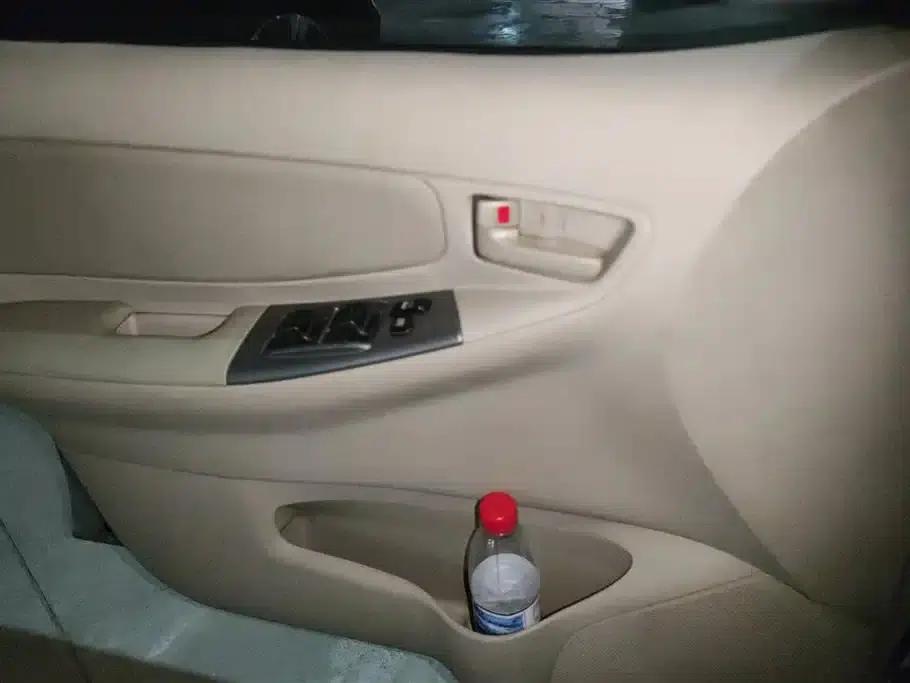 2013 Corolla 1.6L Manual Deluxe Edition — миниатюра 7