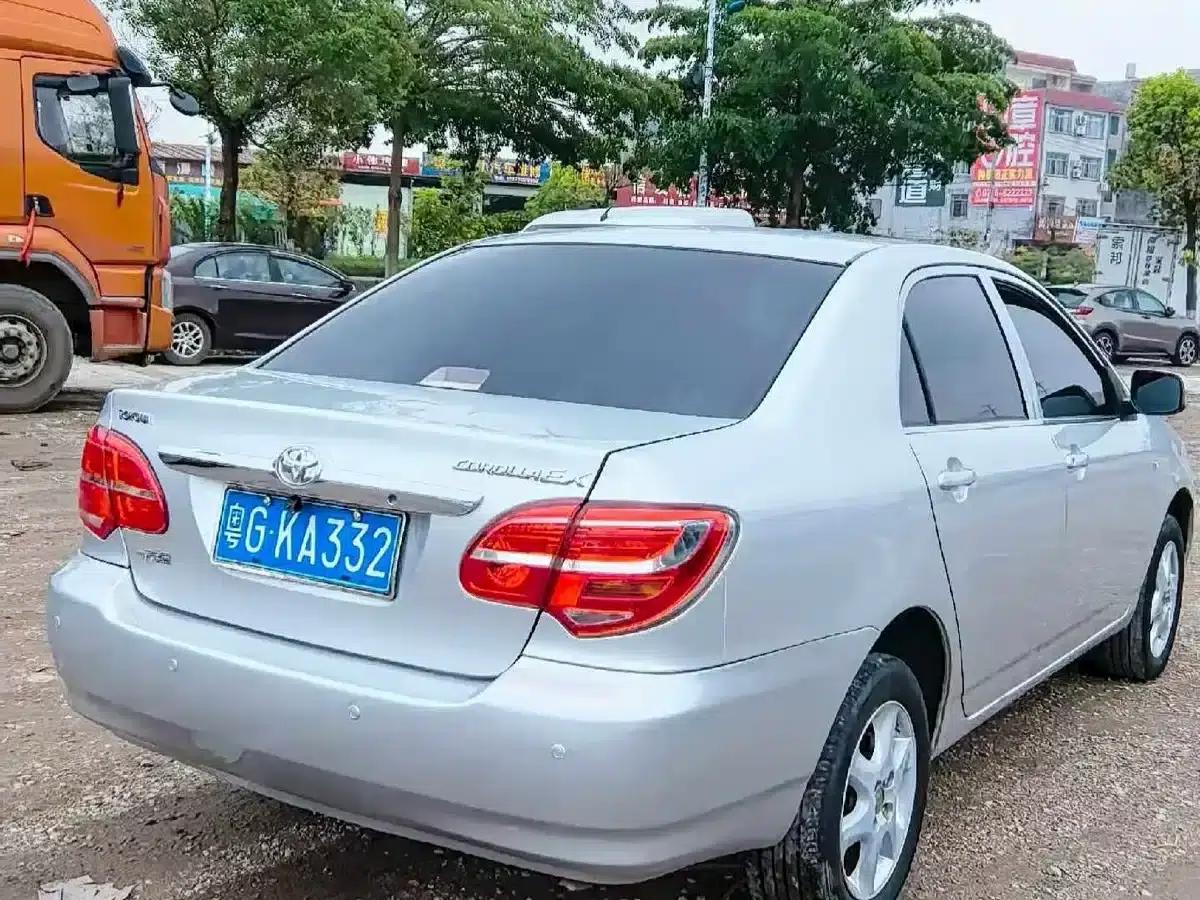 Corolla 2013 1.6L Automatic Premium Edition — миниатюра 6