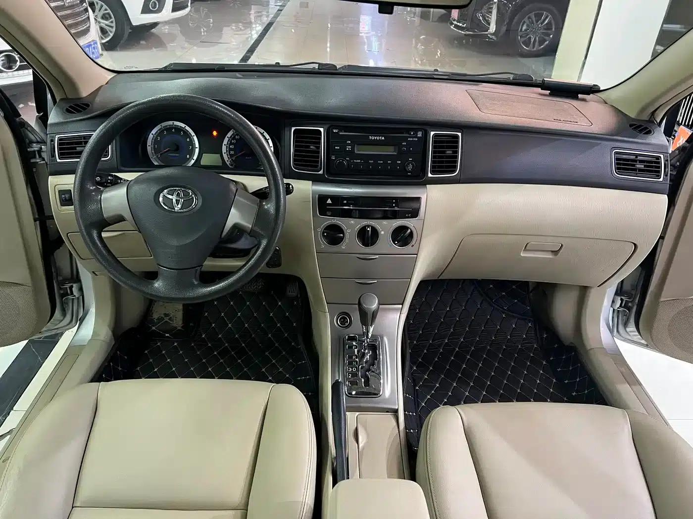 2011 Corolla 1.6L Automatic Deluxe Edition — миниатюра 4