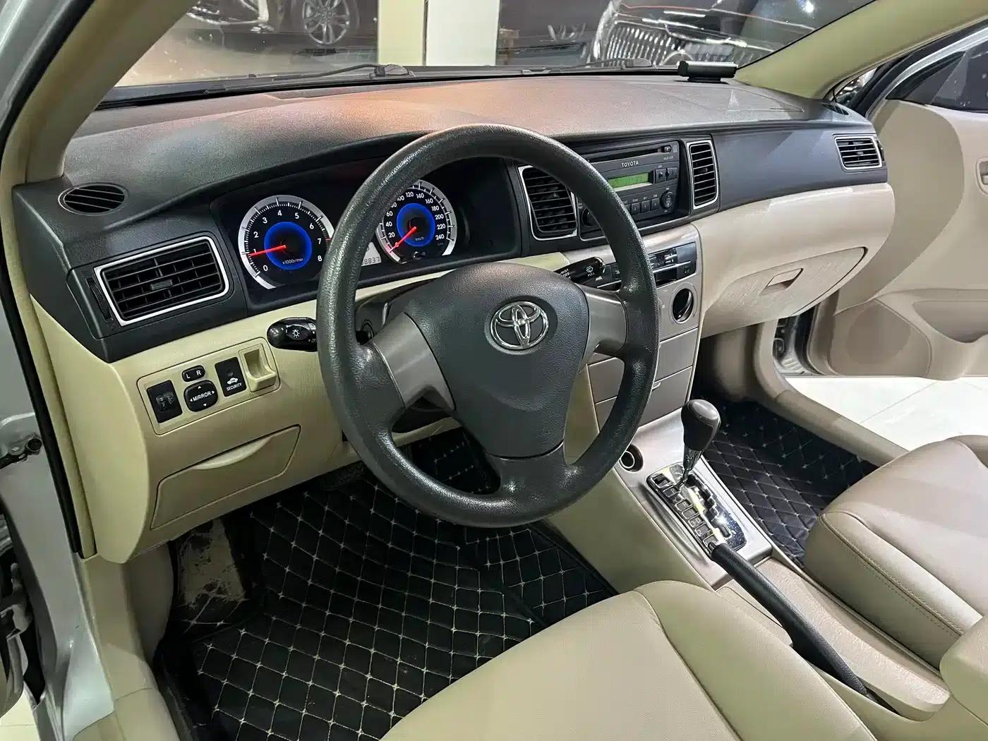 2011 Corolla 1.6L Automatic Deluxe Edition — миниатюра 6