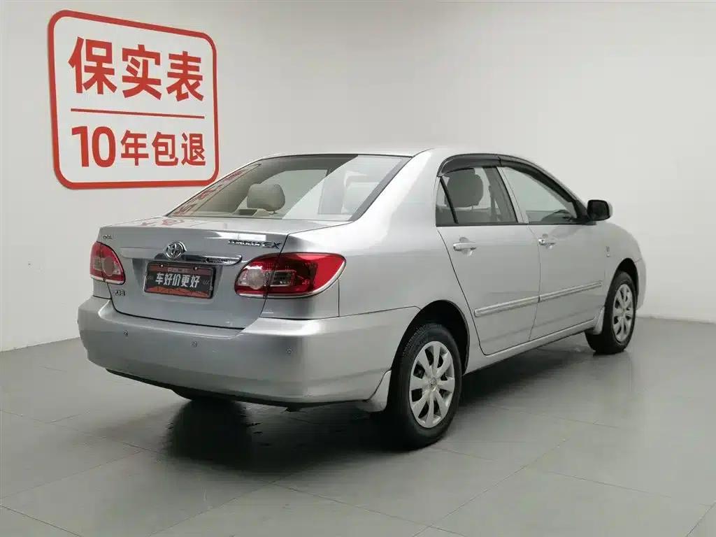 Corolla 2010 1.6L Manual Classic Edition — миниатюра 2