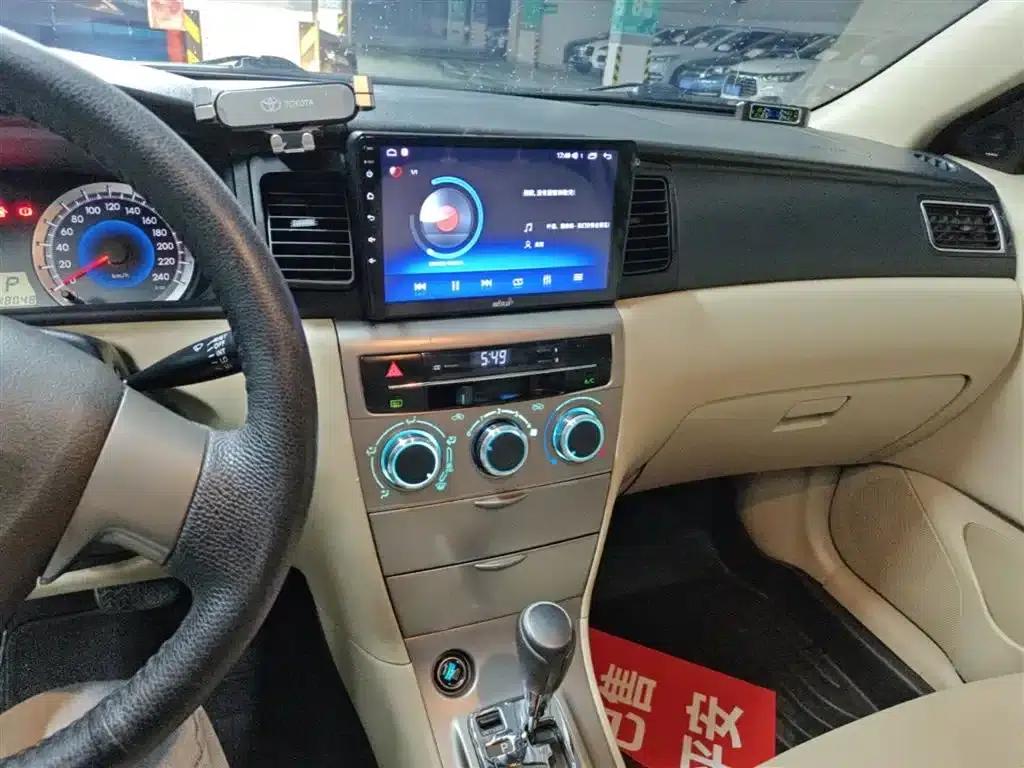 Corolla 2013 1.6L Automatic Deluxe Edition — миниатюра 13