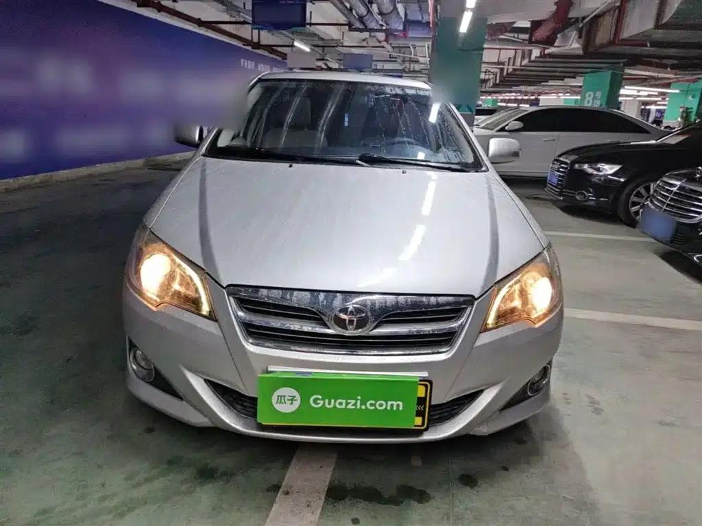 Corolla 2013 1.6L Automatic Deluxe Edition — миниатюра 3
