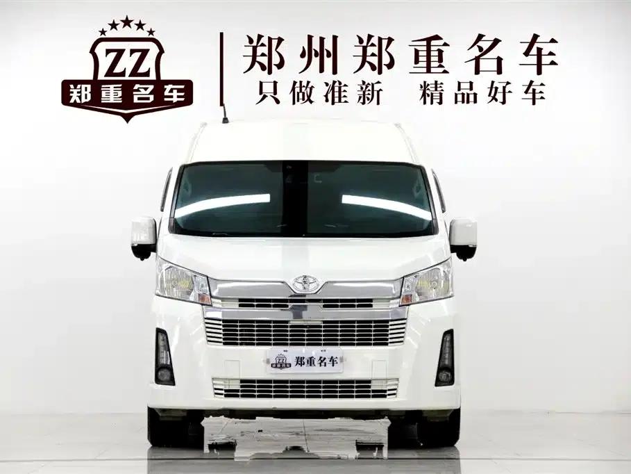 2021 HIACE 3.5L 7-seater Middle East version — миниатюра 2