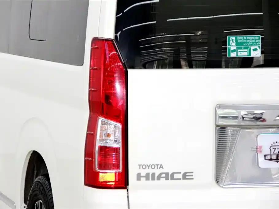 2021 HIACE 3.5L 7-seater Middle East version — миниатюра 36