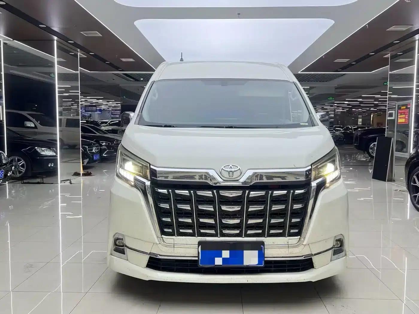 2022 HIACE 3.5L Automatic — миниатюра 2