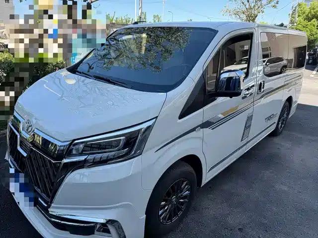 2025 HIACE 3.5L Automatic