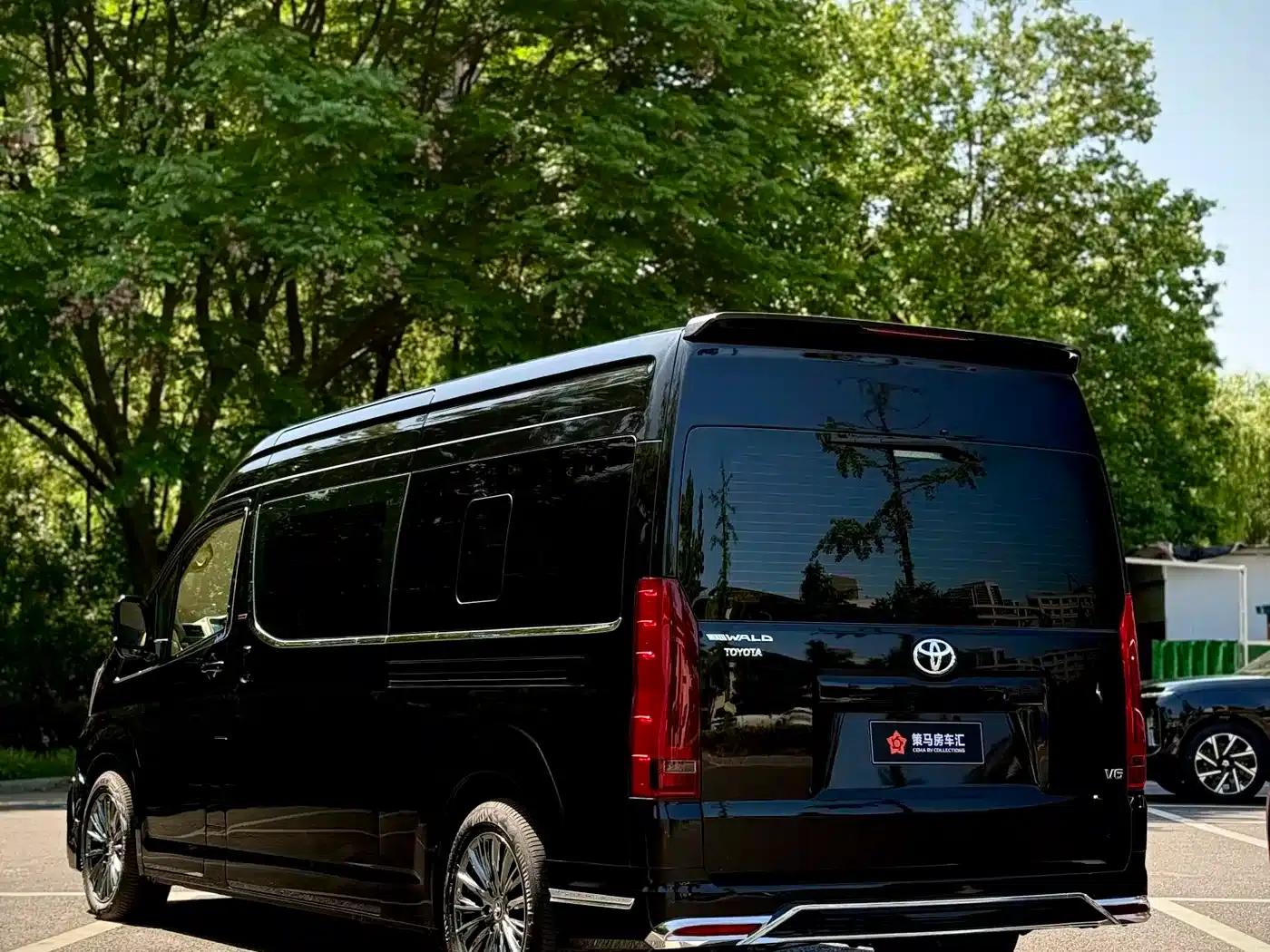 HIACE 2025 3.5L Rear-Wheel Drive 7-Seater Original Custom Edition — миниатюра 10
