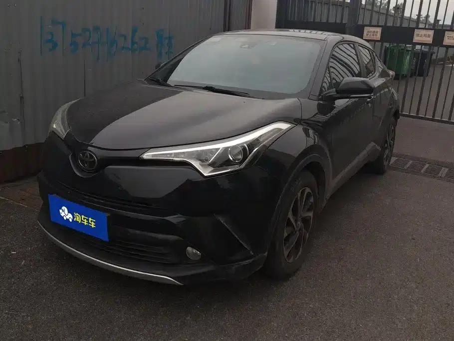 2018 Toyota IZOA 2.0L Elegance Edition (National V Emission Standard) — миниатюра 1