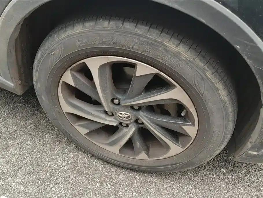 2018 Toyota IZOA 2.0L Elegance Edition (National V Emission Standard) — миниатюра 6
