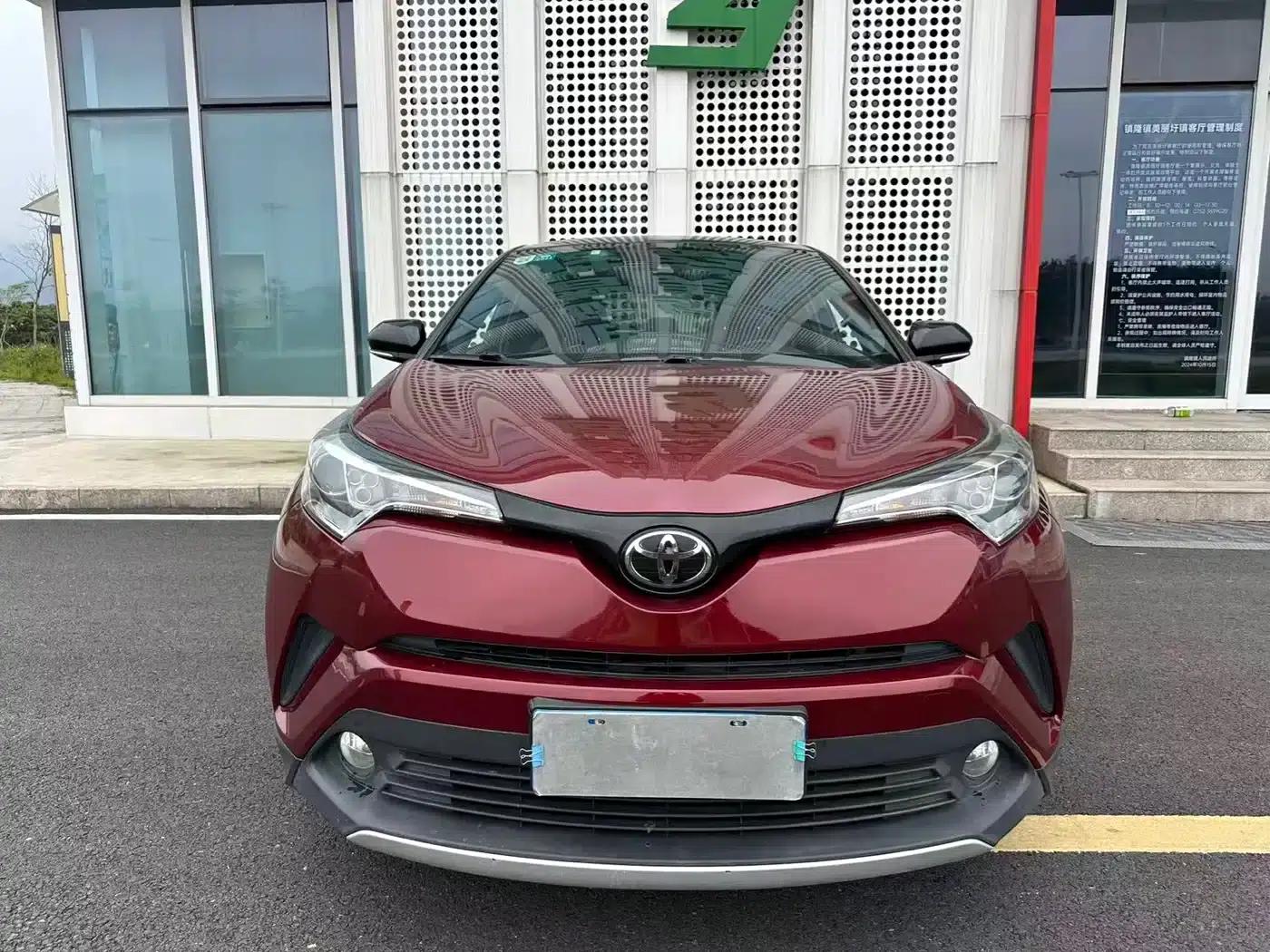 2018 Toyota IZOA 2.0L Elegance Edition (National VI Emission Standard) — миниатюра 2