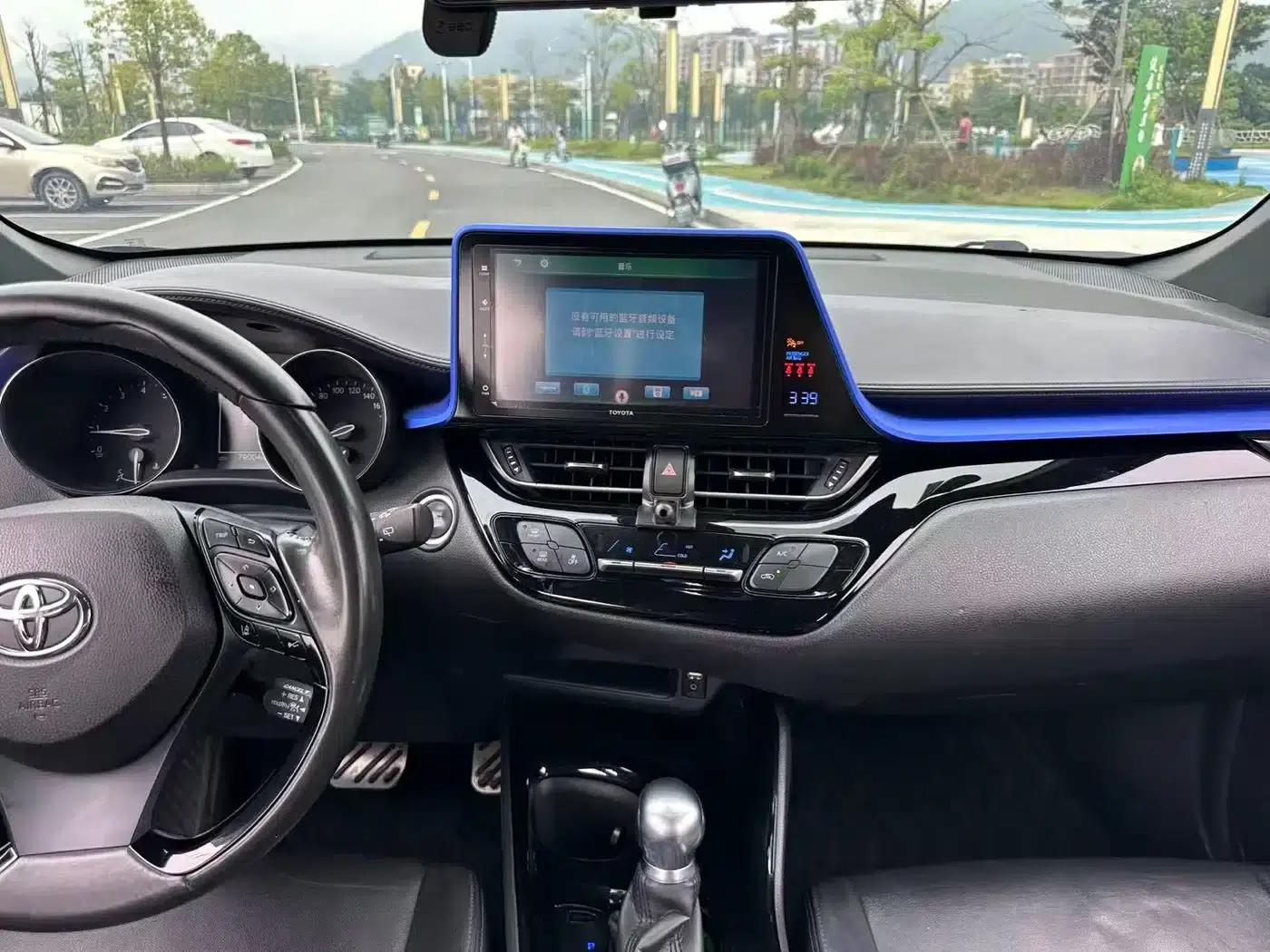 2018 Toyota IZOA 2.0L Elegance Edition (National VI Emission Standard) — миниатюра 14