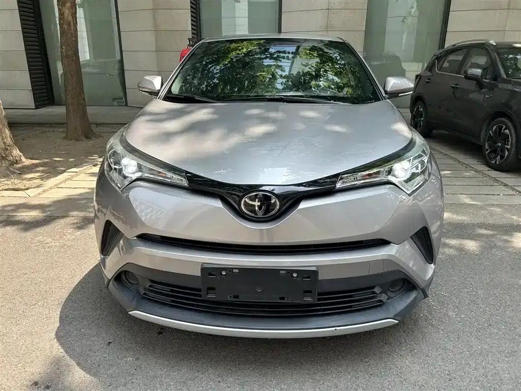 2020 Toyota IZOA 2.0L Enjoy Edition — миниатюра 2