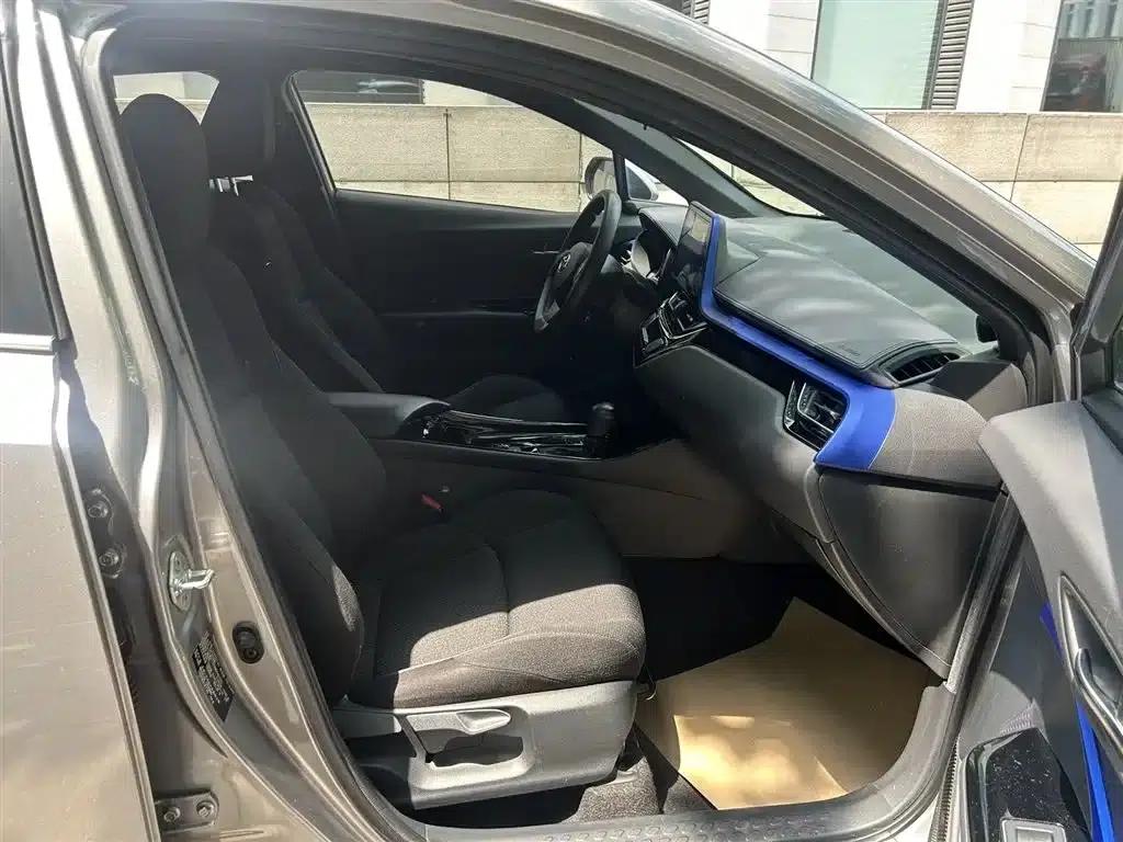 2020 Toyota IZOA 2.0L Enjoy Edition — миниатюра 14