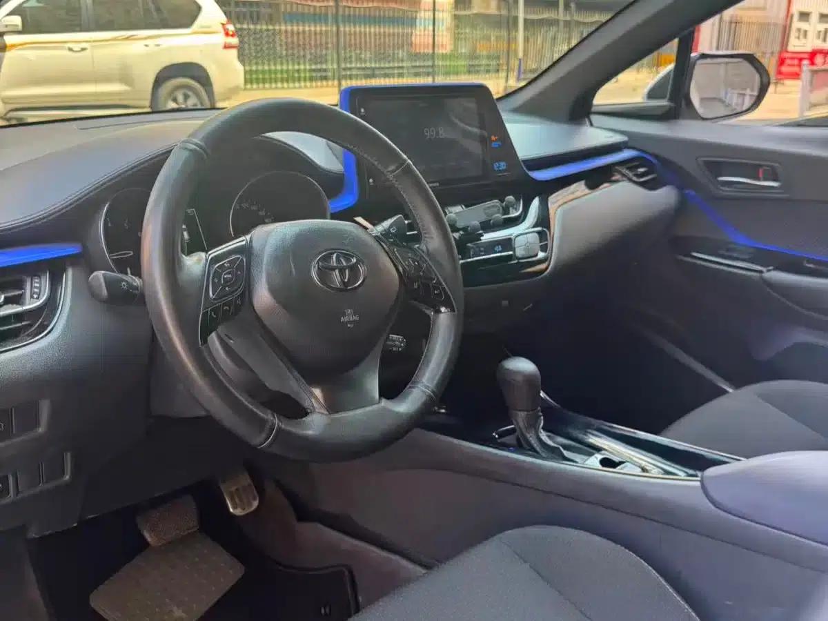 2021 Toyota IZOA Hybrid 2.0L Ecstasy Edition — миниатюра 4