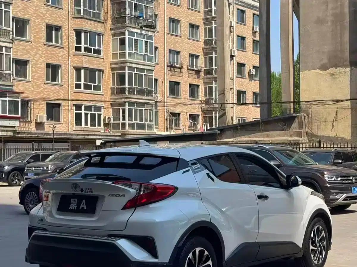 2021 Toyota IZOA Hybrid 2.0L Ecstasy Edition — миниатюра 9