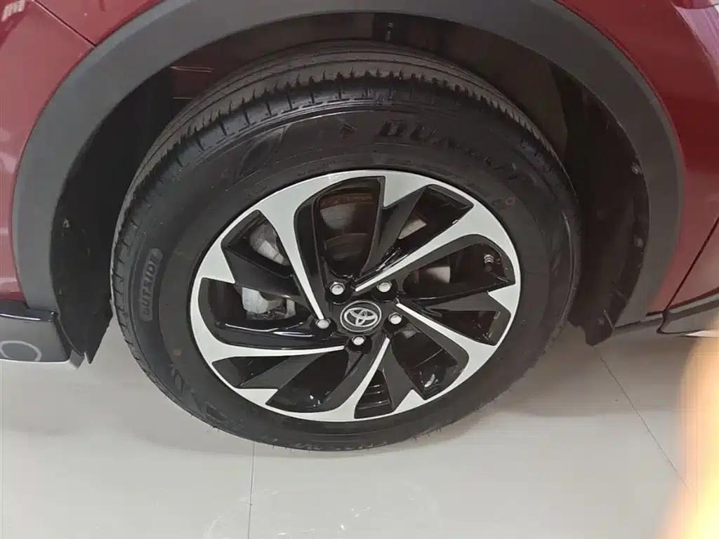 2020 Toyota IZOA 2.0L Enjoy Edition — миниатюра 23
